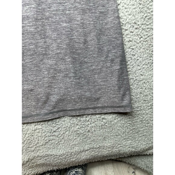 Lululemon power Y tank size 8 gray EUC - Picture 4 of 10